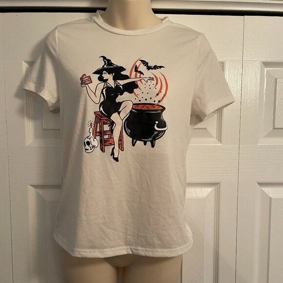 Vintage inspired pinup tee - Skull witch cauldron - Picture 1 of 11